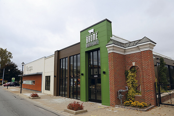 Brome-Burgers-and-Shakes-Front-Facade---resize