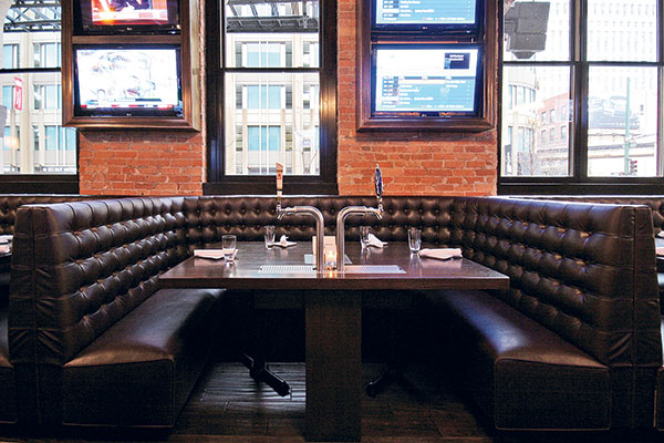 BB TableTaps Bull-and-Bear