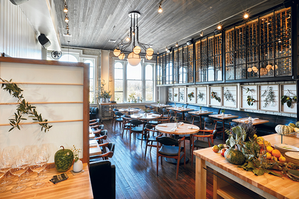 Entry-to-main-DR-chefs-counter