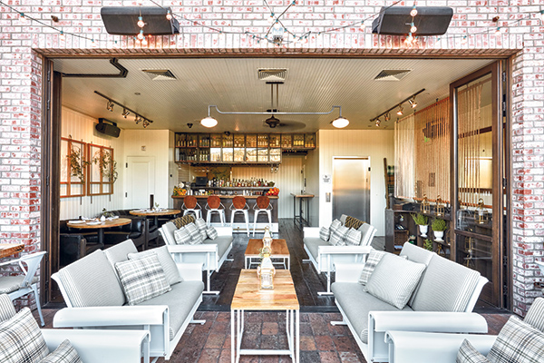 Gliders-Indoor-outdoor-3rd-floor