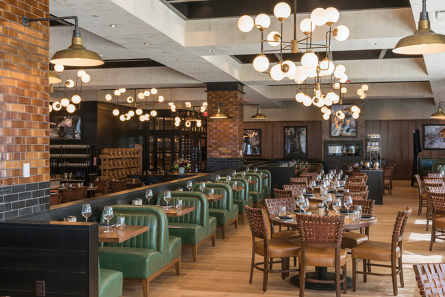 rail stop restaurant bar 07 credit peter vanderwarker photography copy