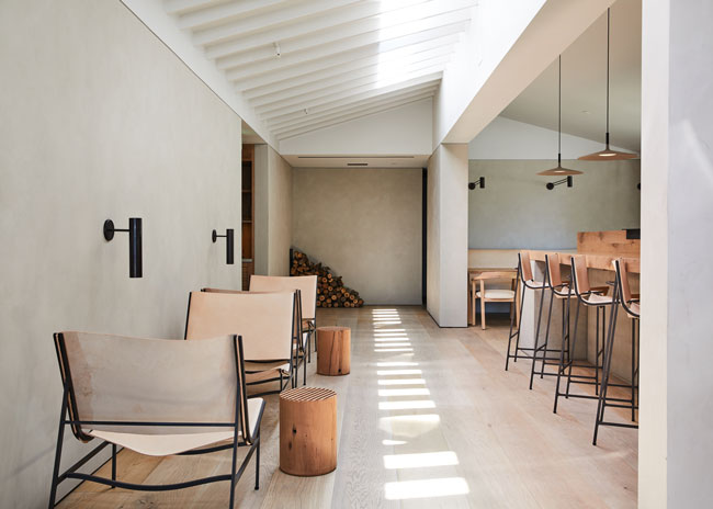 Auburn Interiors Bar 004