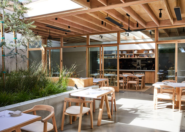 Auburn Interiors Dining Room 093