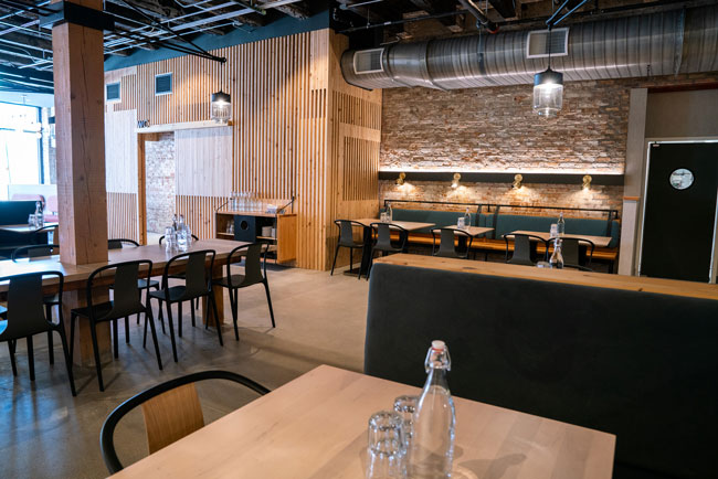 Fulton Galley Seating