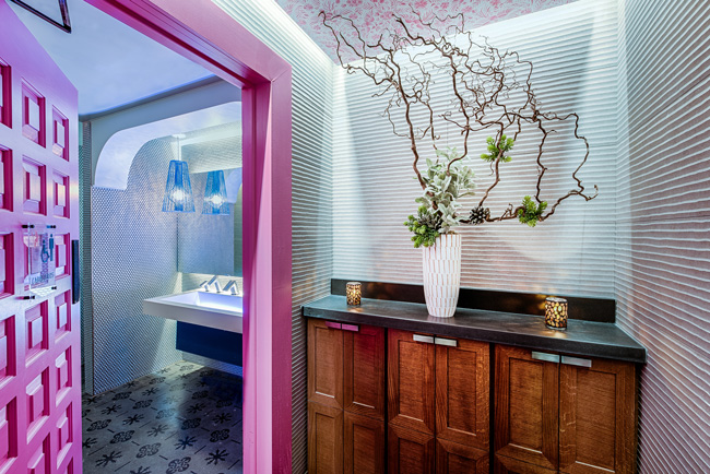 3877 Mi Vida Restroom2 Credit Rey Lopez