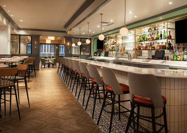 Daily Grill GrizForm Design Architects Image courtesy of Daily Grill 2