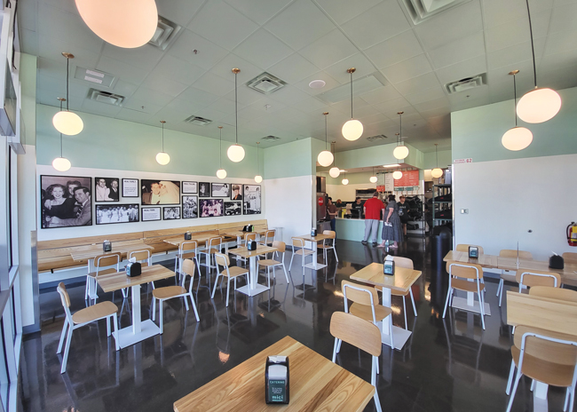 consumer Mici Gilbert Interior