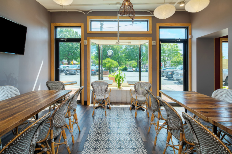 Banana Blossom Bistro 