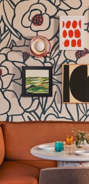 bossea lifted pool bar dining room detail vert