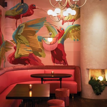 atrium photo by tim lenz26 bar mural close2