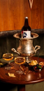 saksey s bottle service of..beer eeberger